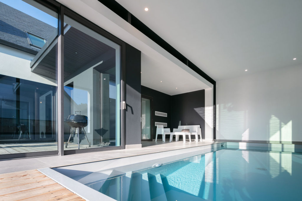 piscine-interieure-trecobat-combrit
