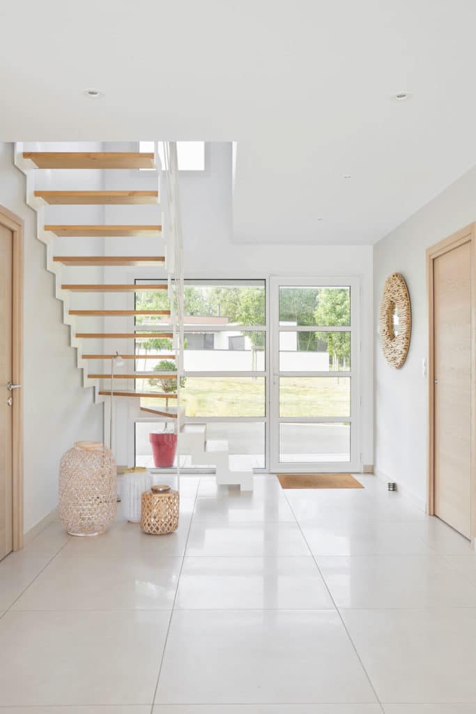 entrée-couloir-maison-escaliers
