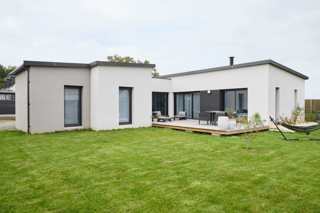 Maison familiale de plain-pied en L