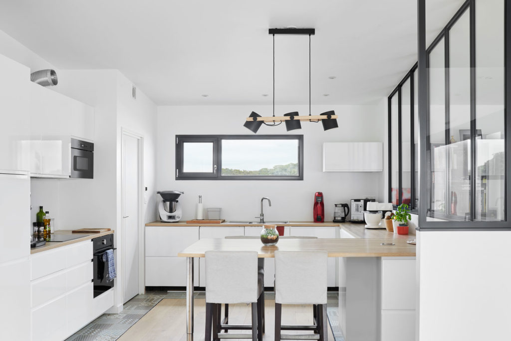 Maison familiale de plain-pied en L