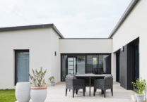 Maison familiale de plain-pied en L