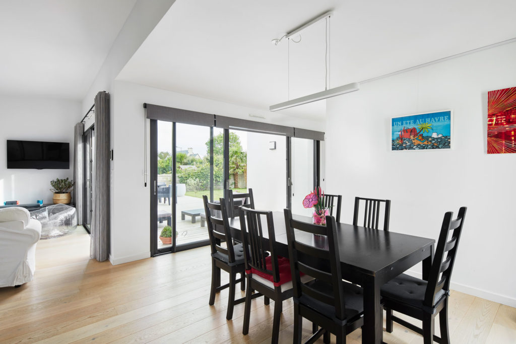 Maison familiale de plain-pied en L