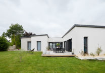 Maison familiale de plain-pied en L