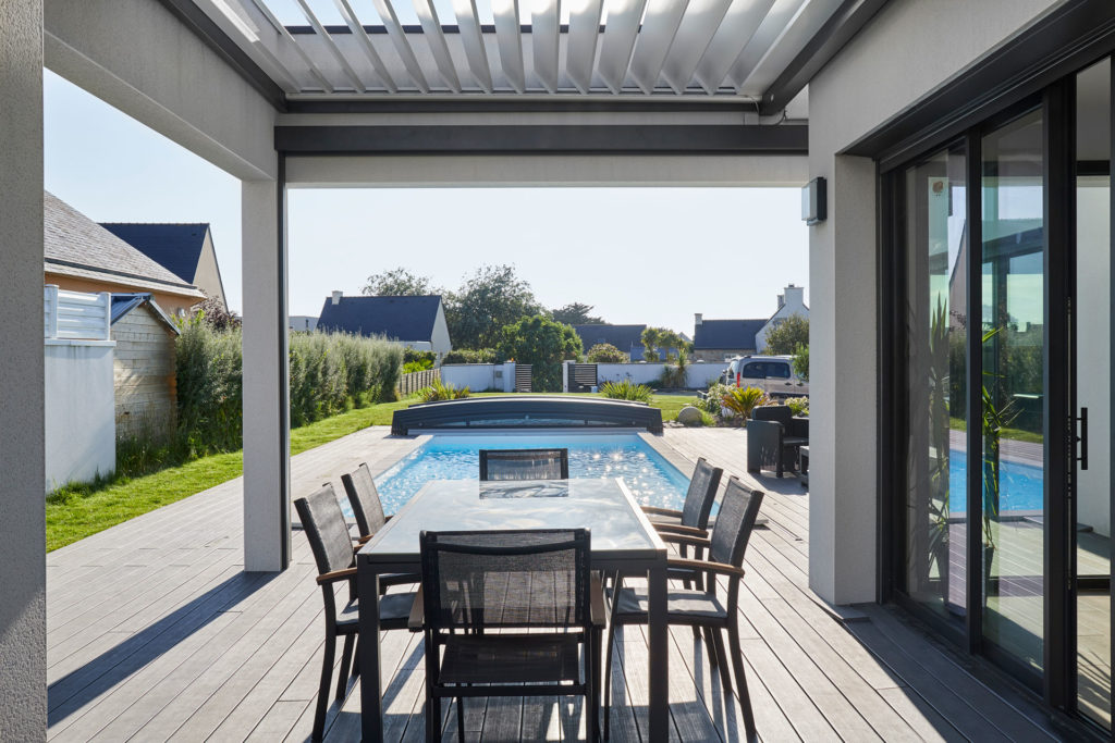 terrasse-bois-couverte-maison