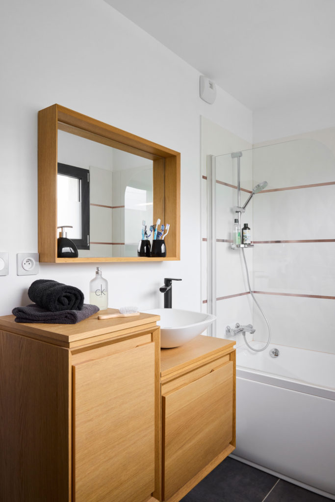 salle-bain-maison-trecobat-rennes