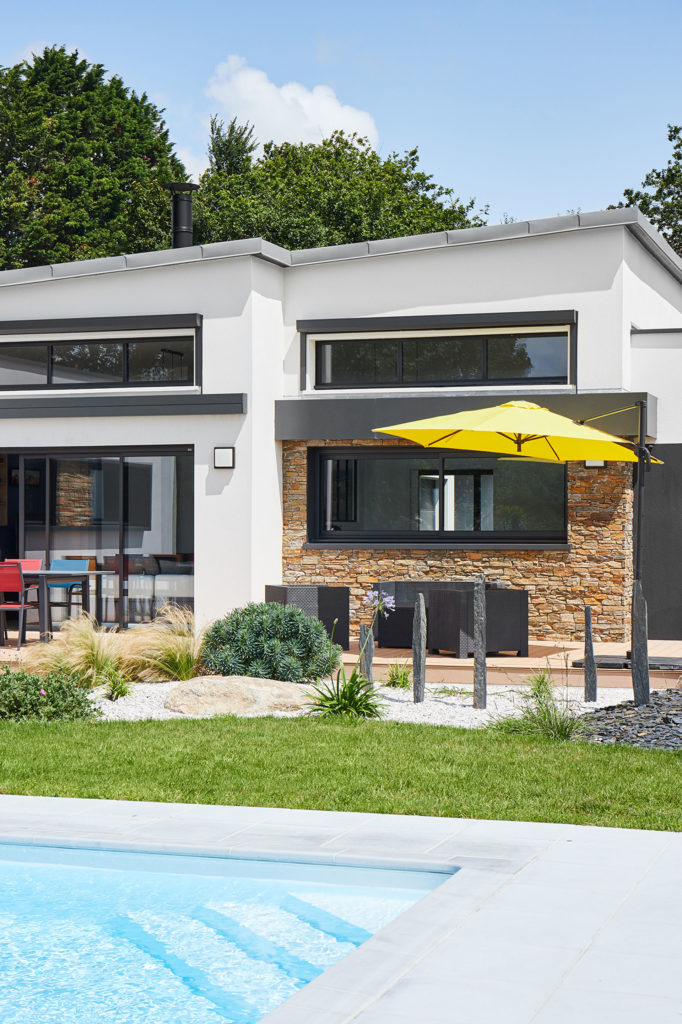 maison-piscine-trecobat-quimper