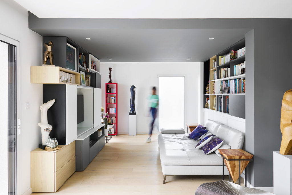 salon-intérieur-maison-neuve-