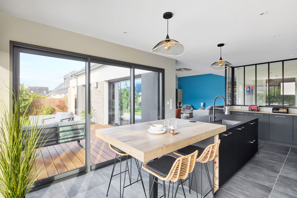 cuisine-intérieur-maison-neuve-