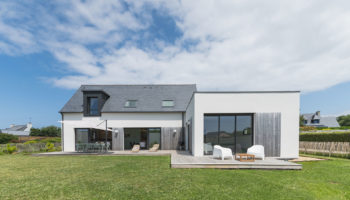 Maison à étage avec 4 chambres