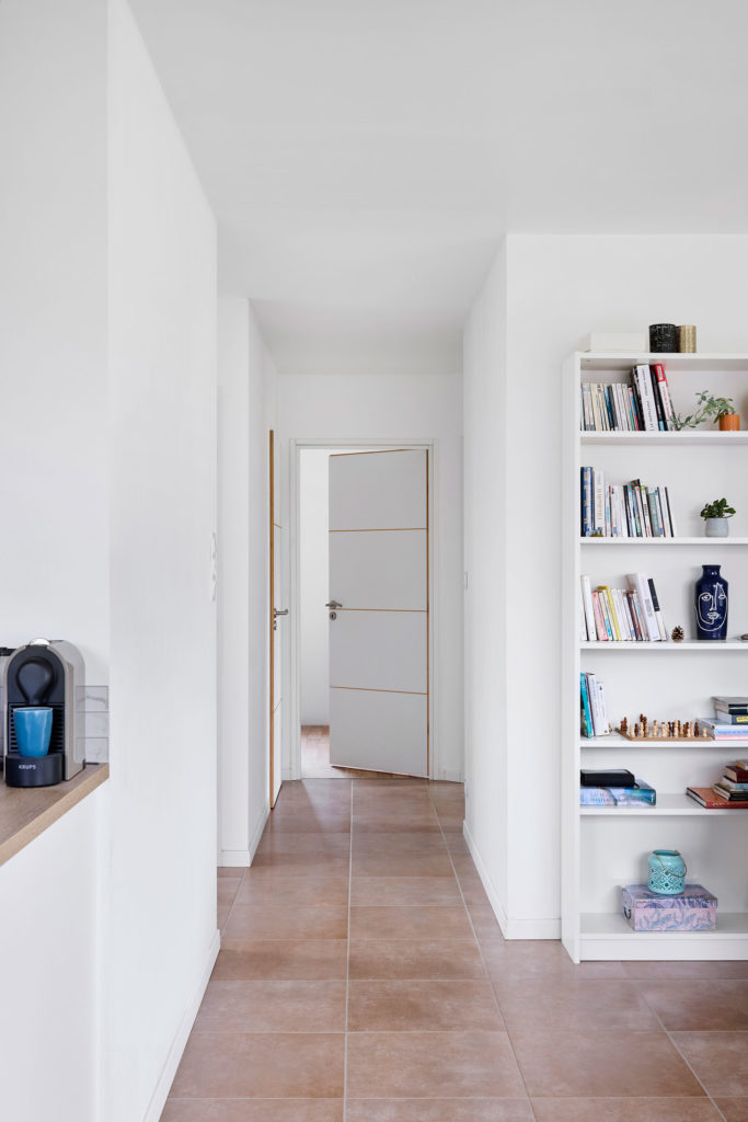 couloir-maison-trecobat-vannes