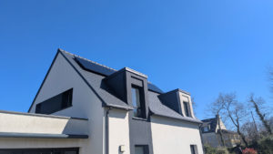 panneaux-photovoltaïques-toiture-ardoises-
