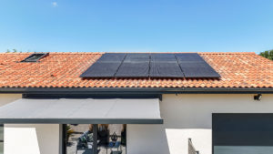 panneaux-solaires-toiture-tuiles