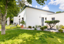 entrée-maison-jardin-