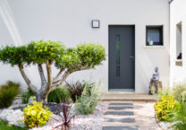 porte-entrée-maison-neuve-