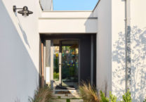 porte-entrée-maison-neuve-