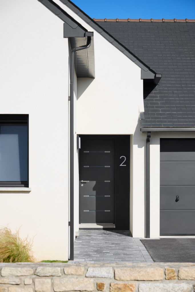 Maison de plainpied avec un double garage Trecobat — free download