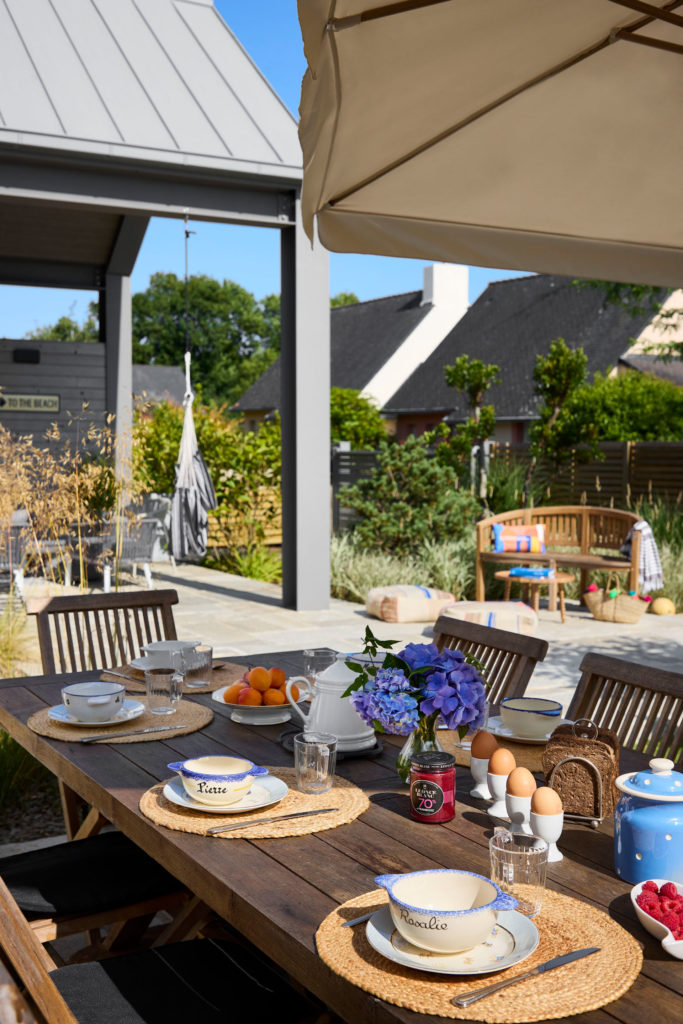 table-petit-déjeuner-maison-