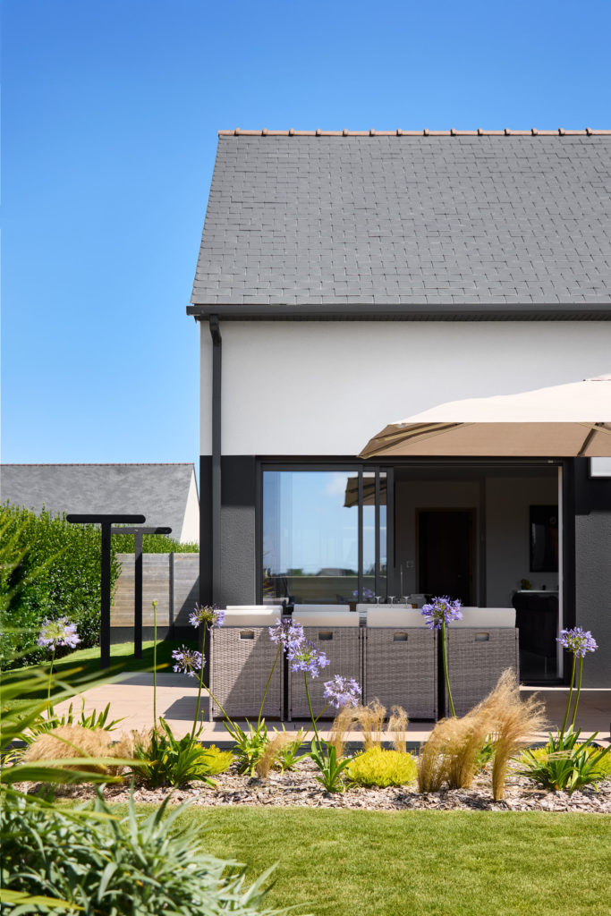 terrasse-extérieur-maison-neuve-