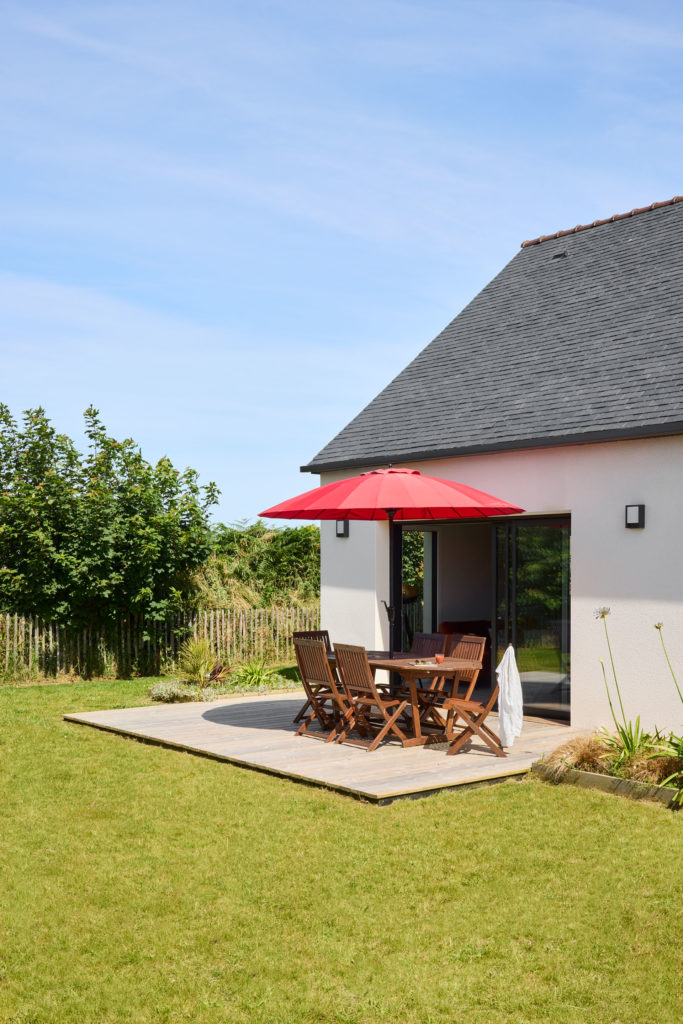 terrasse-extérieur-maison-trecobat