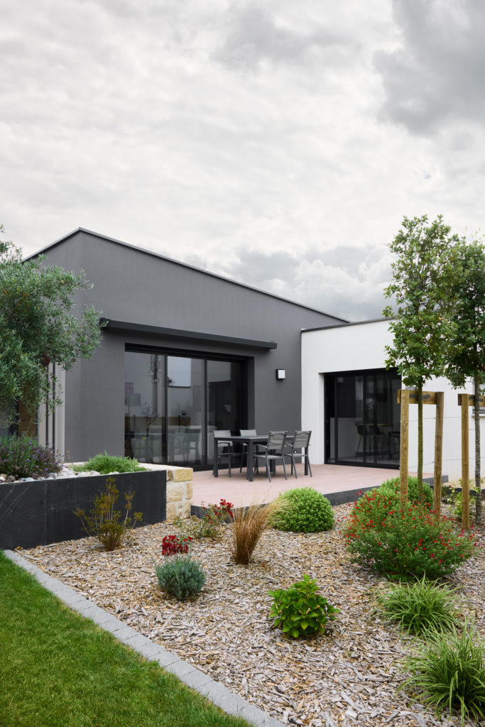 aménagement-extérieur-maison-neuve