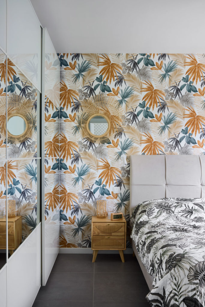 chambre-florale-maison-neuve