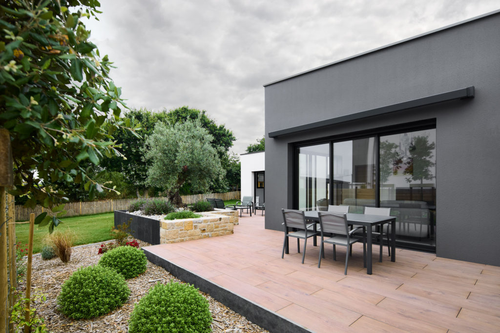 jardin-terrasse-maison-neuve