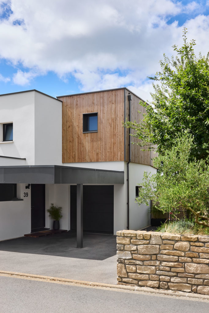 maison-extension-enduit-bois