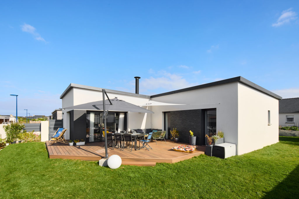 maison-neuve-jardin-terrasse