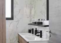 salle-de-bain-maison-contemporaine-trecobat