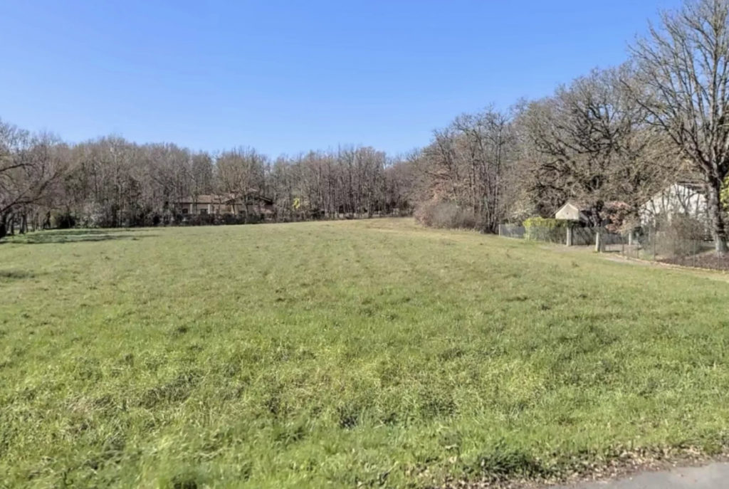 Terrain à La-Salvetat-Saint-Gilles 31880 835m2 198000 € - VIMA-26-07-01-4