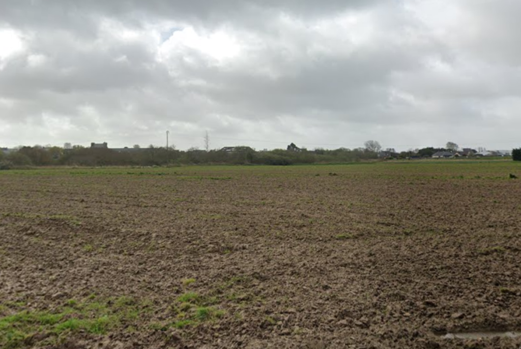 Terrain à Cleder 29233 530m2 61000 € - SME-26-06-26-11