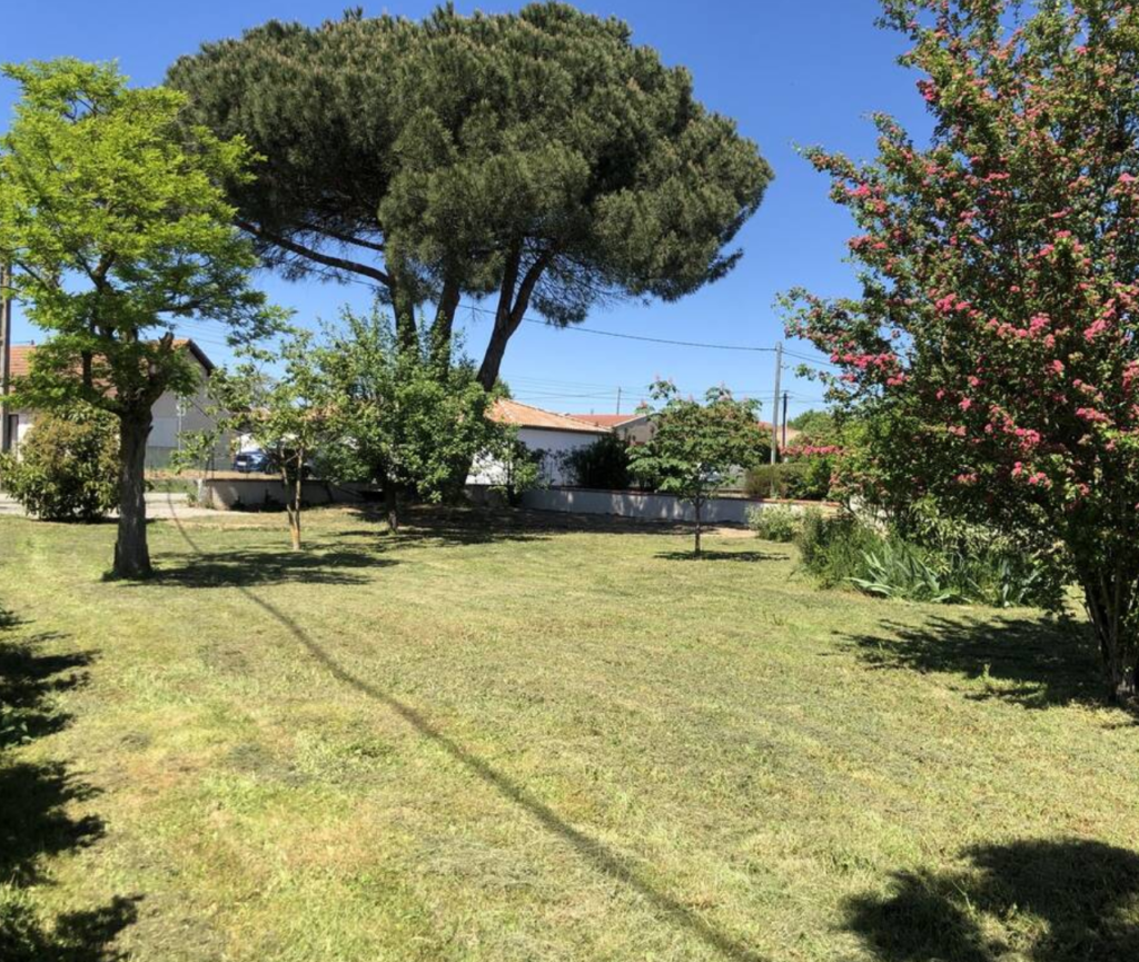 Terrain à Brax 31490 422m2 129000 € - CROP-26-07-06-3
