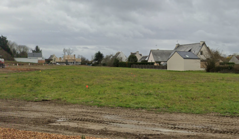 Terrain à Lancieux 22770 461m2 299000 € - GESC-26-07-27-45