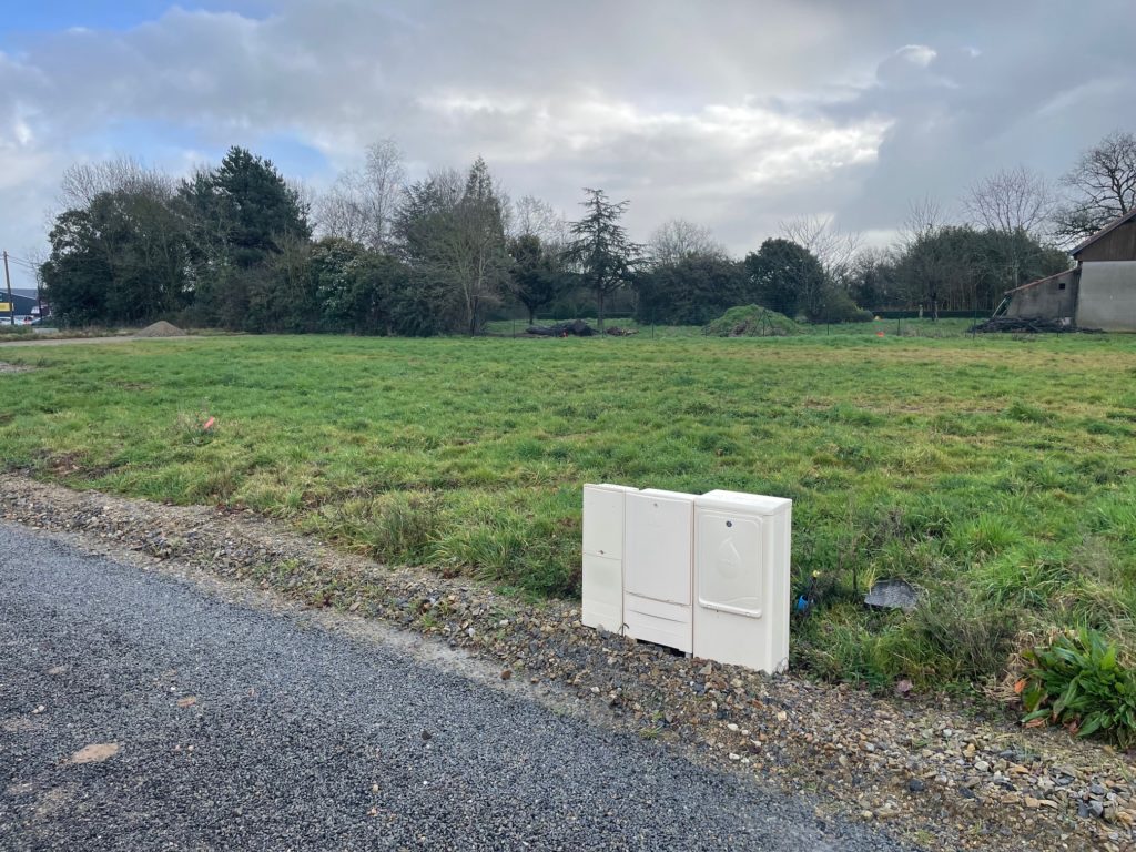 Terrain à Sainte-Pazanne 44680 342m2 98000 € - QUCH-26-08-28-76