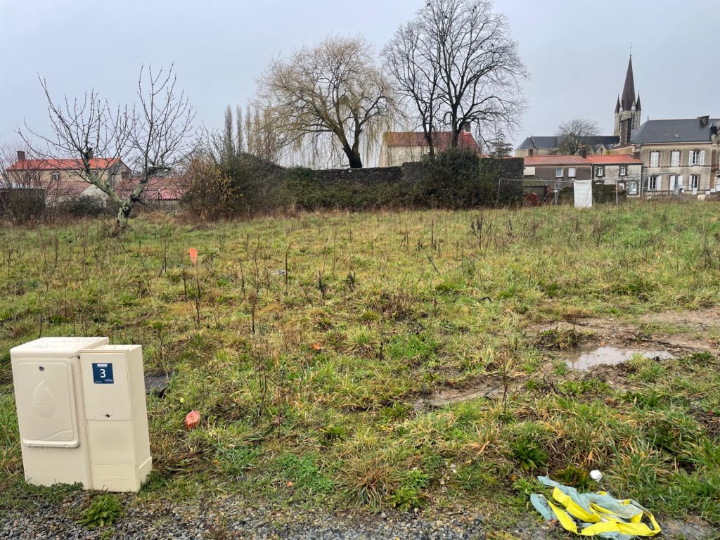 Terrain à Chaumes-en-Retz 44320 268m2 74500 € - QUCH-26-07-20-3
