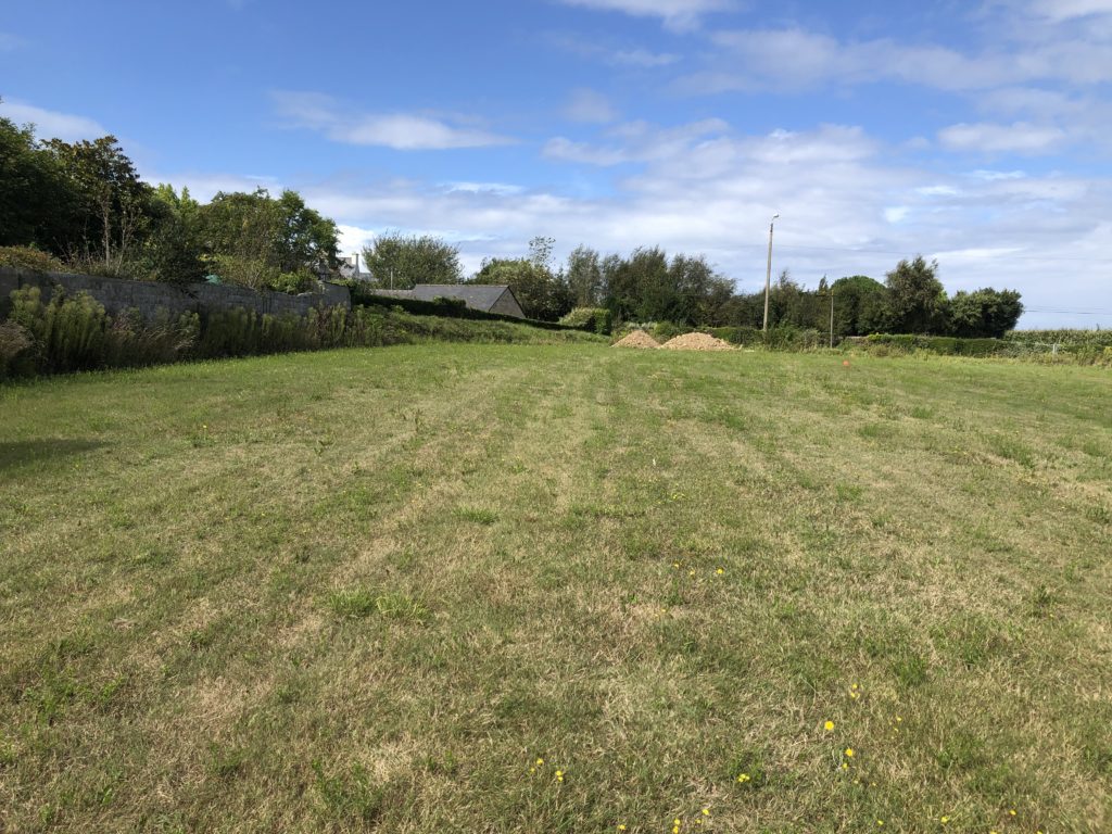 Terrain à Plougourvest 29400 800m2 44000 € - RGOB-26-06-02-5