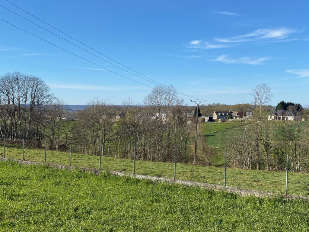 Terrain à VISKER 65200 1370m2 54000 € - PHPA-26-06-08-35