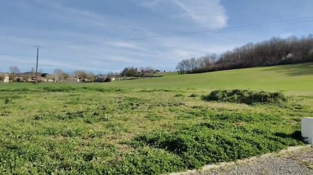 Terrain à lavaur 81500 716m2 60000 € - SAET-26-05-31-11