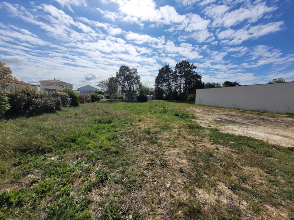 Terrain à VAUX-SUR-MER 17640 453m2 329000 € - OLNA-26-10-07-5