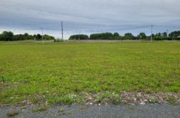 Terrain à Coulonges 17800 815m2 35900 € - OLNA-26-05-26-37