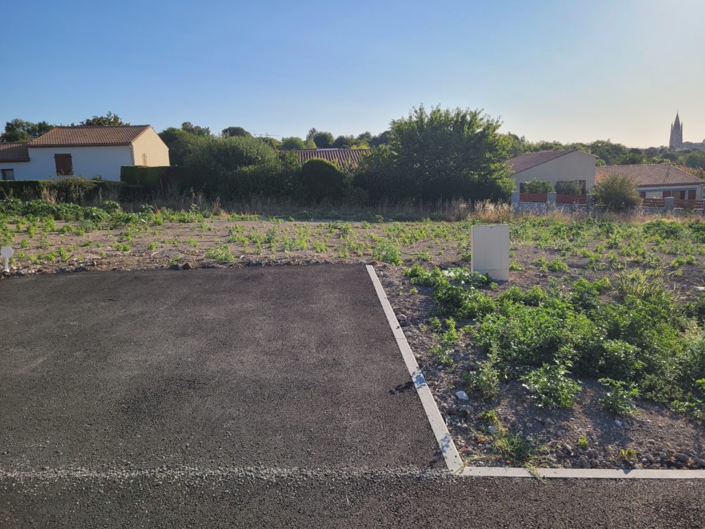 Terrain à Saintes 17100 518m2 75900 € - OLNA-26-09-11-28