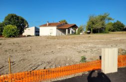 Terrain à Saintes 17100 543m2 78500 € - OLNA-26-09-11-27