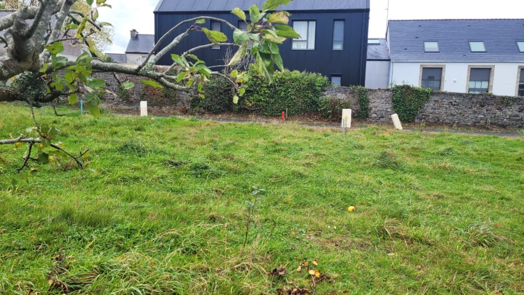 Terrain à Saint-Martin-des-Champs 29600 171m2 21500 € - VVAN-26-10-06-1