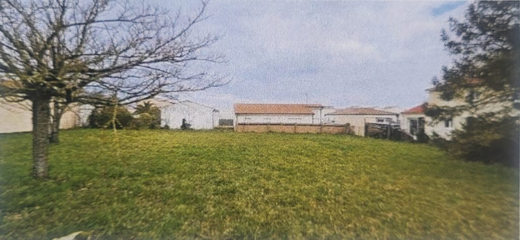 Terrain à Meschers-sur-Gironde 17132 1040m2 130000 € - FLBO-26-09-18-8