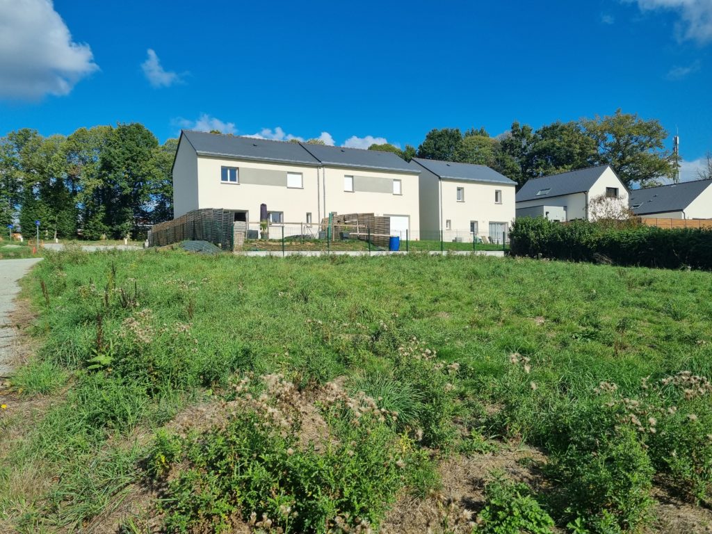 Terrain à Fougeres 35300 293m2 57000 € - JOKE-26-10-29-73